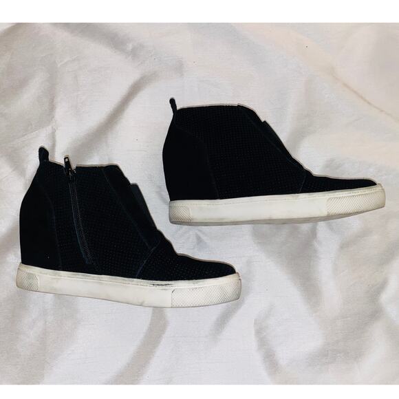 Steve Madden Wavery‎ Wedge Sneaker - Women's Size 7.5 - Black Suede - Picture 5 of 11